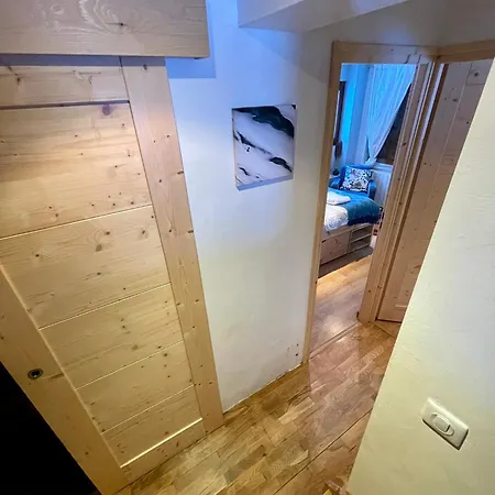 Les Du Glacier - Emma - * Шамони